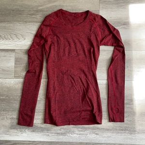 Lululemon long sleeve swiftly tech